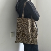  0-Leopard_white_shoulder_bag